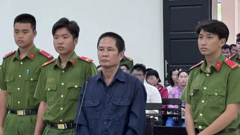 Tử hình người đàn ông giết vợ và 3 con
