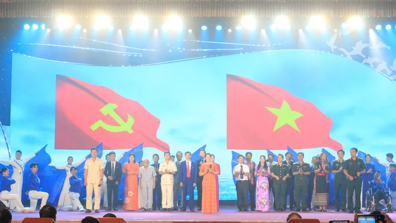 Giao lưu các điển hình tiêu biểu trong học tập và làm theo tư tưởng, đạo đức, phong cách Hồ Chí Minh khu vực miền Trung - Tây Nguyên năm 2024