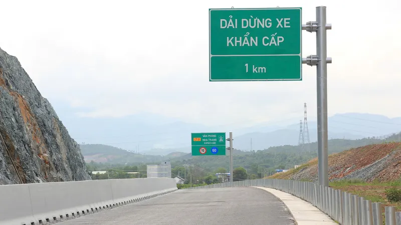 Tìm nhà đầu tư cho trạm dừng chân cao tốc Vân Phong - Nha Trang 