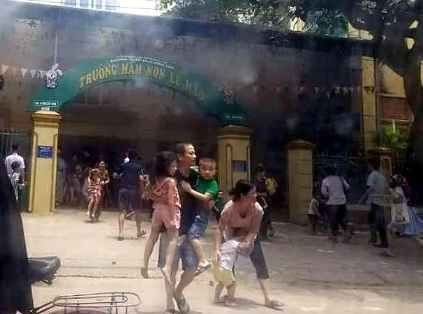 Cháy trường mầm non, sơ tán khẩn cấp hàng trăm cháu nhỏ
