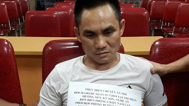 Bắt vụ mua bán 6.000 viên ma túy