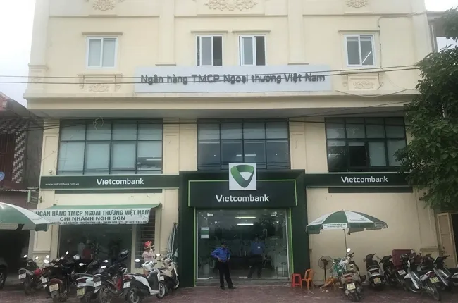 Táo tợn cướp ngân hàng giữa ban ngày