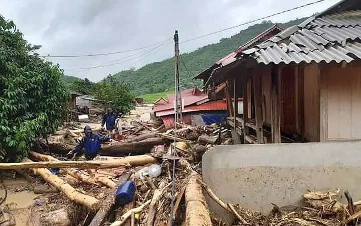 13 người bị lũ cuốn mất tích ở Thanh Hóa