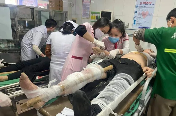 Tai nạn tại công trình xây dựng, hàng chục công nhân bị thương