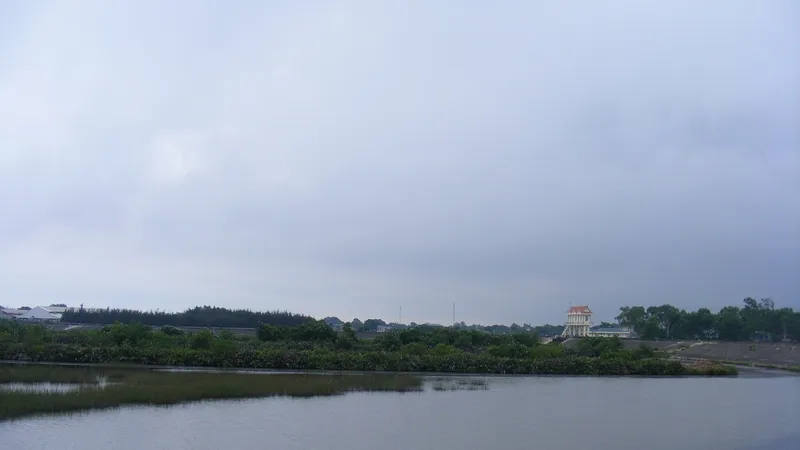 Thanh Hóa: 2 cháu bé rơi xuống đập nước tử vong thương tâm