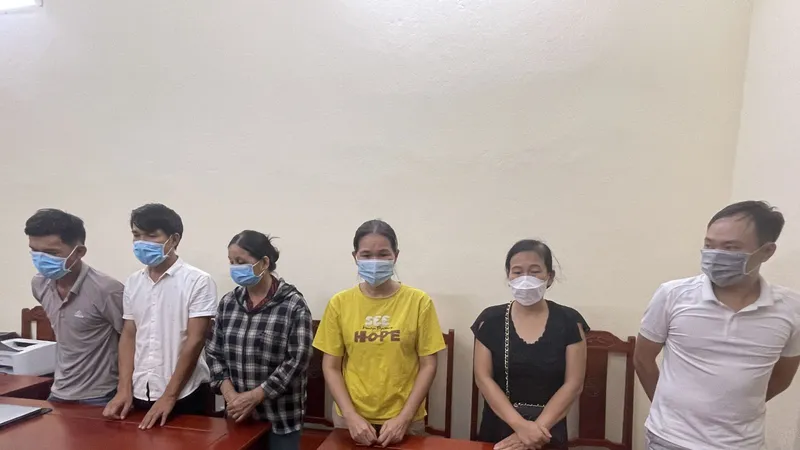 Thanh Hóa: Lừa hàng trăm hộ dân làm hồ sơ để chiếm đoạt tiền của công ty tài chính