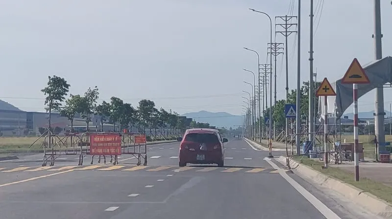 Nhiều huyện thị tại Nghệ An cách ly xã hội phòng chống dịch Covid-19