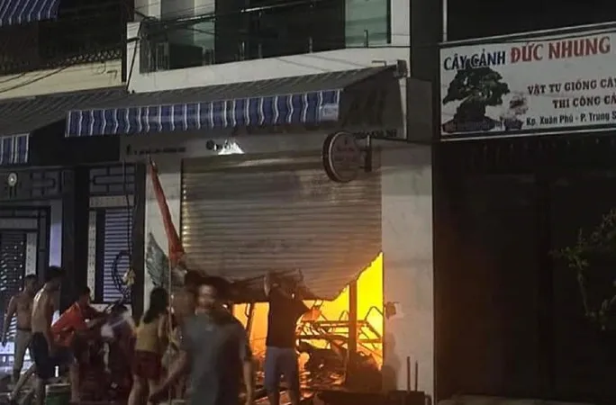 Cháy nhà trong đêm, hai bà cháu tử vong thương tâm 