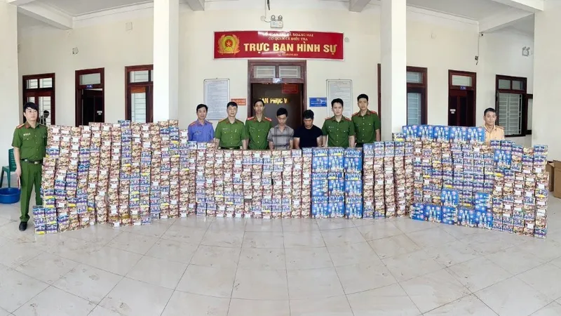 Nghệ An: Phá vụ vận chuyển pháo nổ cực lớn, thu giữ 1,4 tấn pháo