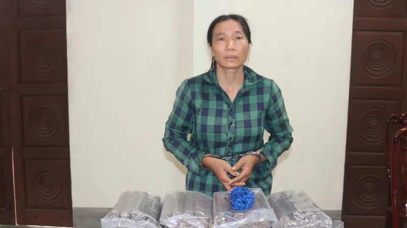 Triệt phá đường dây buôn bán thuốc nổ quy mô lớn