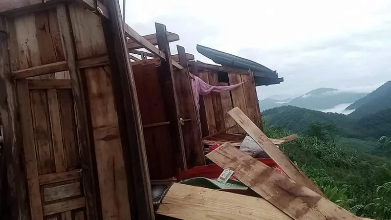 Bão chưa đổ bộ nhưng nhiều bản nghèo ở huyện rẻo cao đã gánh thiệt hại 