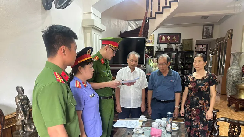 Khởi tố nguyên Phó Chủ tịch UBND tỉnh Thanh Hóa Nguyễn Đức Quyền