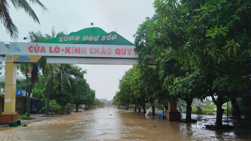Bộ Công thương yêu cầu sẵn sàng hàng hóa cho vùng lũ bão