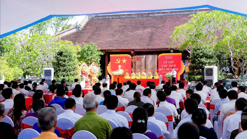 Nghệ An tổ chức trang trọng Lễ giỗ Bác Hồ 