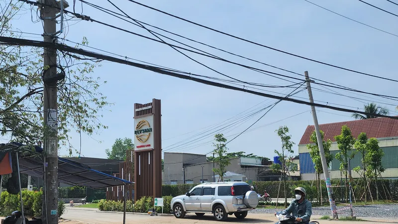 TPHCM: Dự án Elysian thi công thiếu an toàn 