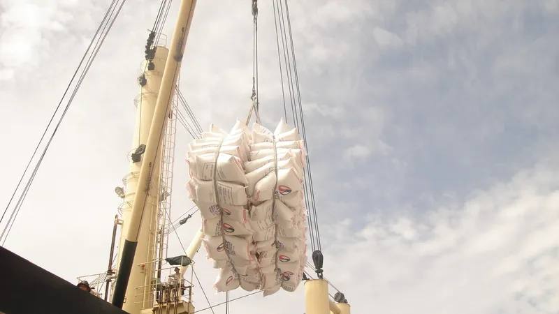 Chủ động thích ứng để giữ đà xuất khẩu