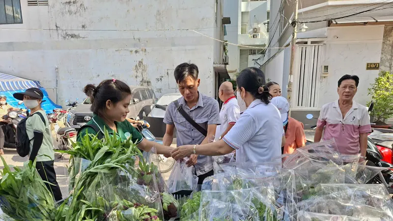 Hội Nông dân TPHCM ra mắt Điểm cung ứng nông sản sạch, an toàn