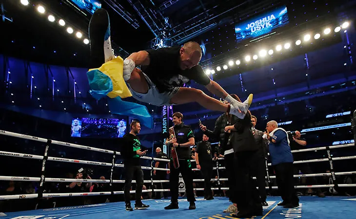 Usyk nhảy điệu Hopak ngay sau chiến thắng trước Joshua