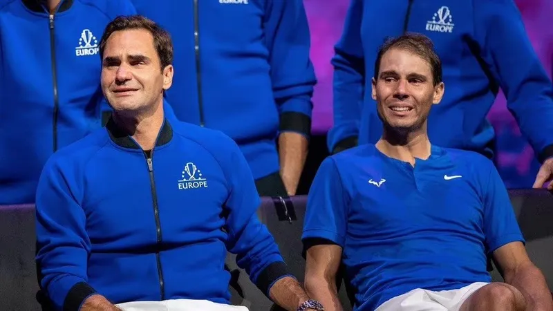 Cả Federer lẫn Nadal đều không cầm được nước mắt