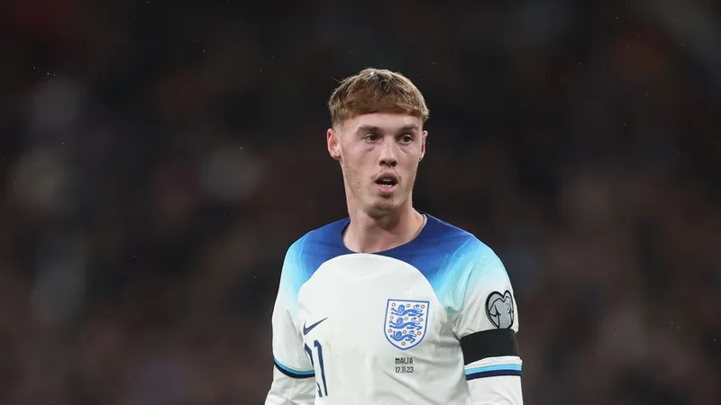 Palmer trong màu áo tuyển Anh