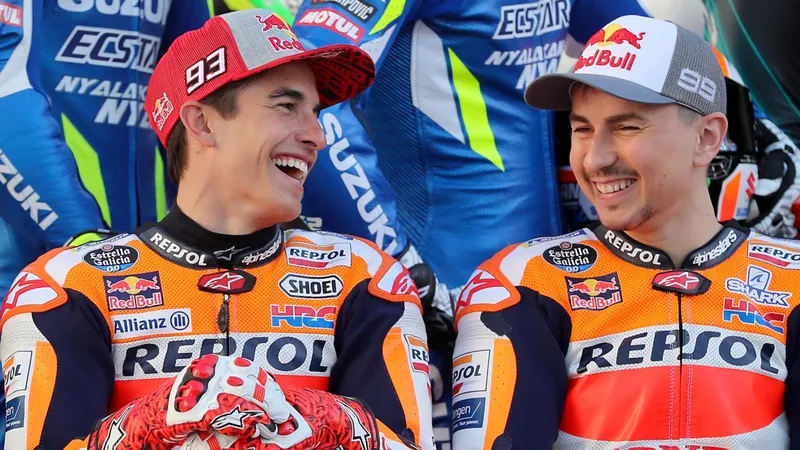 Marquez và Lorenzo khi còn sát cánh bên nhau