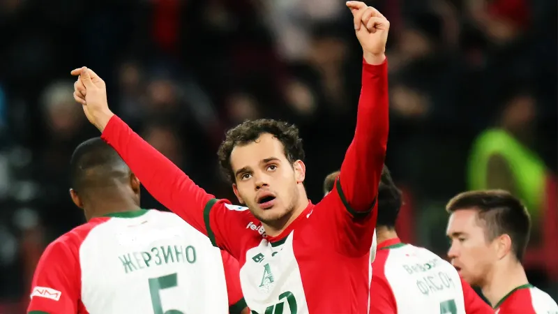 Karpukas trong màu áo Lokomotiv (Ảnh: Ria Novosti)
