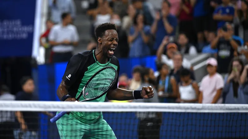 Monfils vẫn chơi cháy lửa ở tuổi 40 (Ảnh: THX)