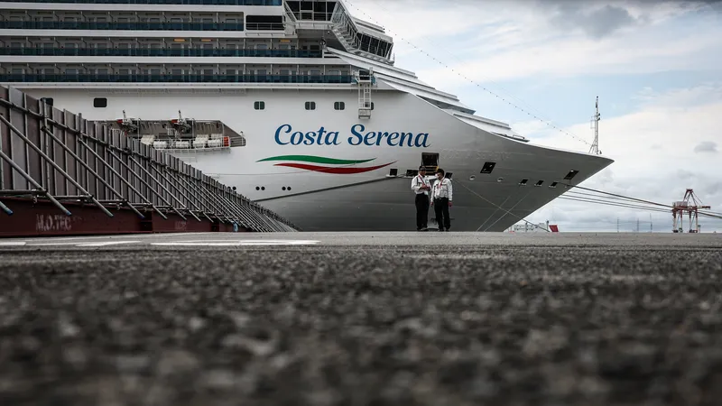 Du thuyền Costa Serena - chỗ ở cho nhiều VĐV tại ASIAD 20 (Ảnh: THX)