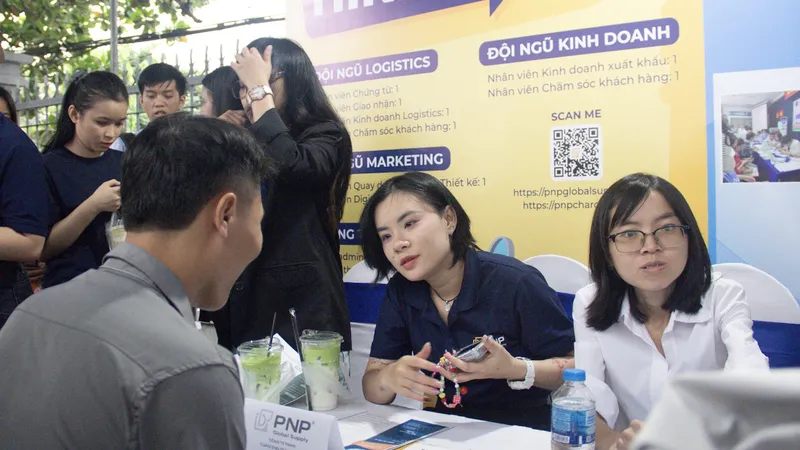 30 doanh nghiệp tham gia tuyển dụng tại Cofer 2025