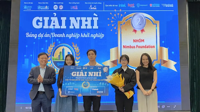 Trao giải cuộc thi Sáng kiến xây dựng thành phố thông minh - Smart City 2025