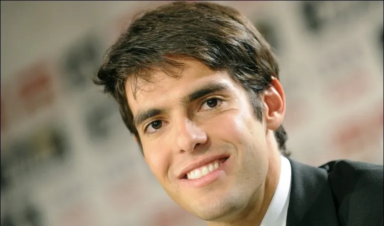 Ricardo Kaka sẵn sàng trở lại giúp phục hưng Milan. Ảnh: Getty Images.