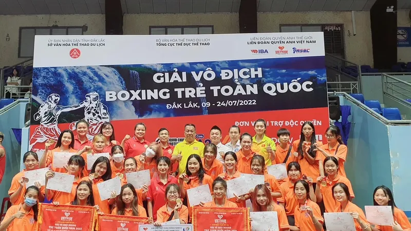 VĐV boxing nữ trẻ Hà Nội có thành tích cao tại giải năm nay. Ảnh: T.TÂM