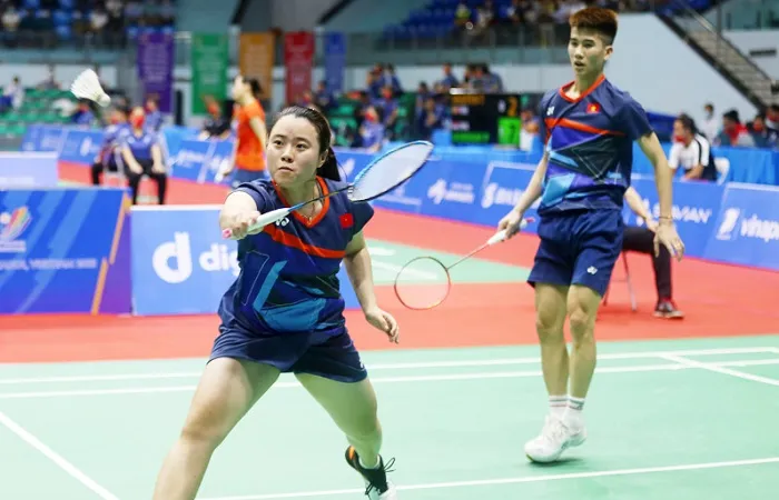 Vân Anh và Văn Hải từng thi đấu tại SEA Games 31 vừa qua và bây giờ đã chơi tốt để giúp đội Bắc Giang có ngôi vô địch hỗn hợp toàn quốc 2022. Ảnh: B.BG