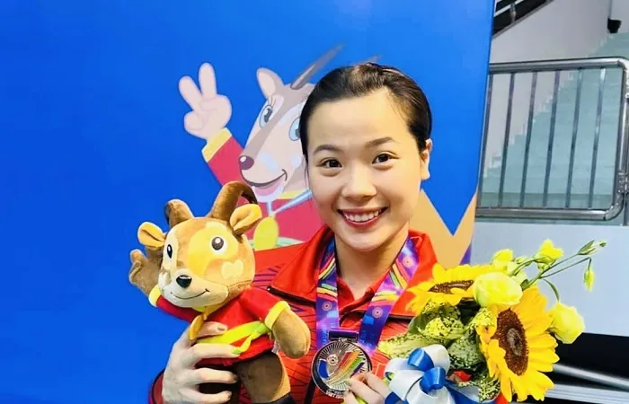 VĐV Nguyễn Thùy Linh đang là một trong những tay vợt thi đấu tiến bộ nhất thời gian qua và tự bản thân cô đang nỗ lực từng ngày. Ảnh: T.LINH