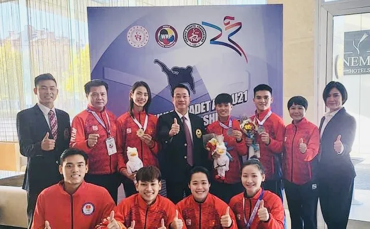 Đội karate trẻ Việt Nam tại giải trẻ thế giới năm nay. Ảnh: VSH