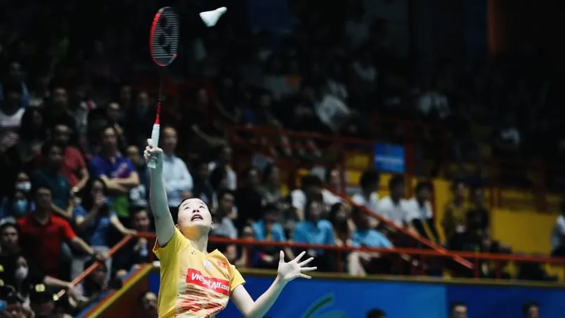 Nguyễn Thuỳ Linh đã vô địch đơn nữ giải cầu lông Challenge Việt Nam 2023. Ảnh: LÂM VĂN