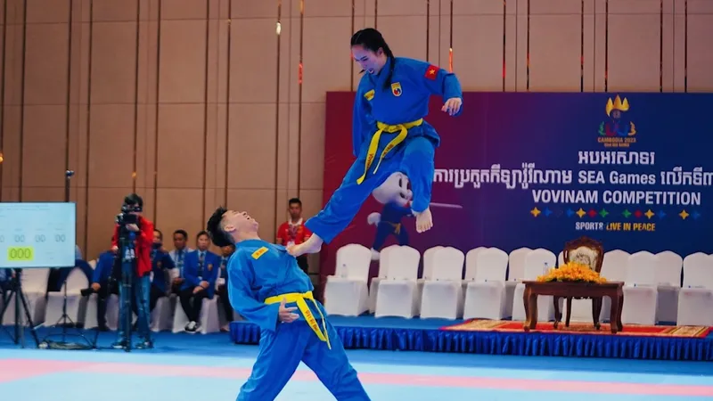 Võ sĩ vovinam Việt Nam kỳ vọng sẽ giành không dưới 2 HCV trong nội dung biểu diễn ngày hôm nay 9-5. Ảnh: DŨNG PHƯƠNG