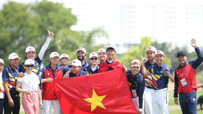 Đội golf Việt Nam đã có kỳ tích ở SEA Games 32 lần này. Ảnh: DŨNG PHƯƠNG