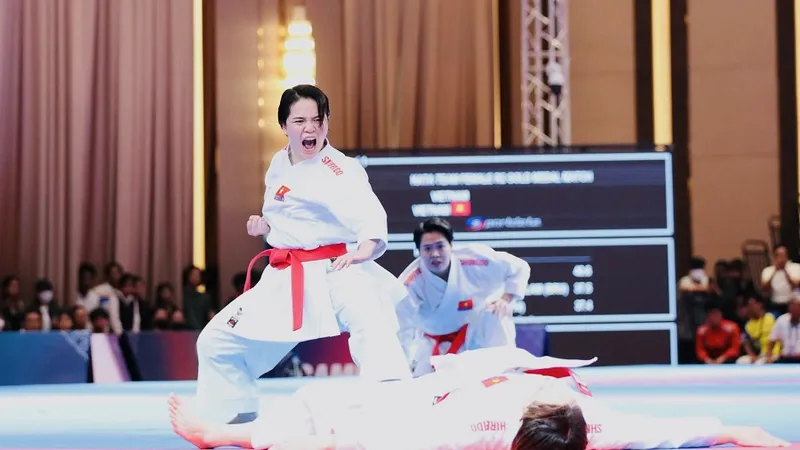 Nguyễn Thị Phương là một trong những võ sĩ kata tốt nhất của karate Việt Nam lúc này. Ảnh: DŨNG PHƯƠNG