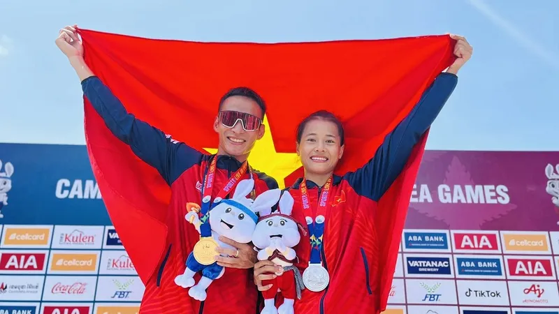 Phạm Tiến Sản (trái) không dự giải quốc gia năm nay, tuy nhiên Phương Trinh (phải) có tham gia thi đấu ở giải. Ảnh: TRIATHVN