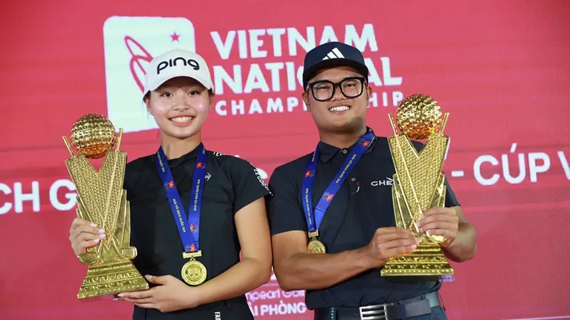 Chúc An và Nhất Long sẽ đi Malaysia thi đấu. Ảnh: MINH MINH