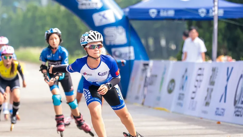 VĐV trẻ đã thi đấu roller sports rất hấp dẫn tại giải lần này. Ảnh: MINH MINH