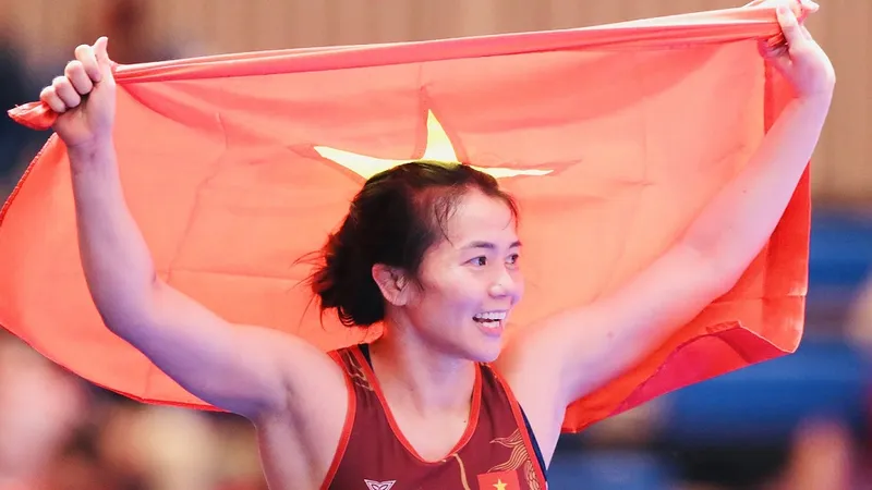 Tuyển thủ Nguyễn Thị Mỹ Hạnh là một trong những người quan trọng nhất của tuyển vật tự do nữ Việt Nam lúc này. Ảnh: DŨNG PHƯƠNG