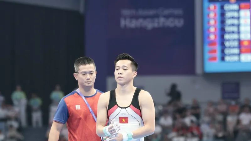 Thanh Tùng đã kết thúc nội dung cuối cùng cho TDDC Việt Nam tại ASIAD 19. Ảnh: LƯỢNG LƯỢNG
