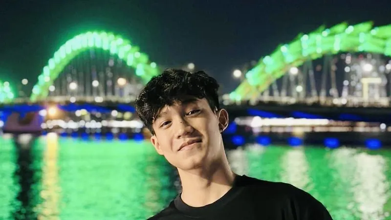 Đỗ Ngọc Vinh đặt mục tiêu cho mình sẽ giành những tấm huy chương tại đấu trường SEA Games trong tương lai. Ảnh: NGỌC VINH