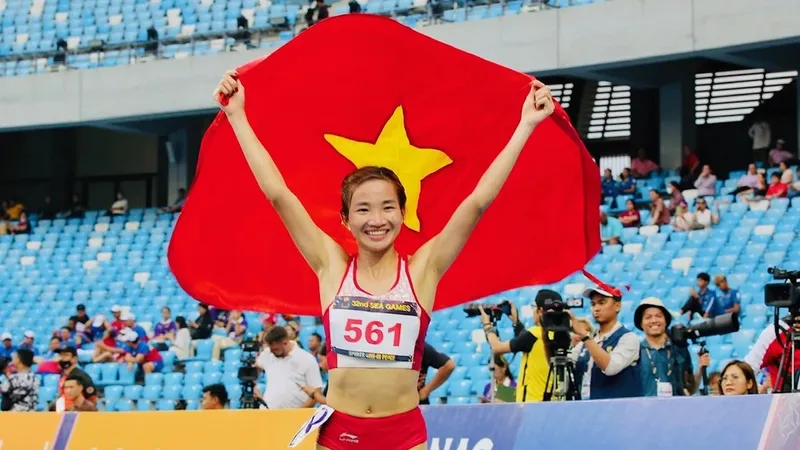 Tuyển thủ Nguyễn Thị Oanh sẽ thi đấu giải bán marathon quốc tế Việt Nam 2023. Ảnh: DŨNG PHƯƠNG