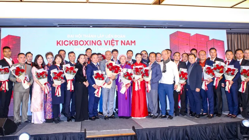 Liên đoàn kickboxing Việt Nam ra mắt ban chấp hành. Ảnh: LƯỢNG LƯỢNG