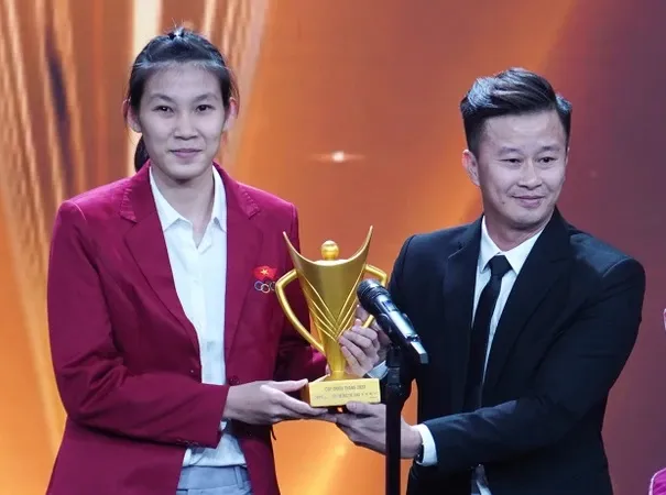 Ngọc Yến (trái) là ứng cử để bầu chọn Gương mặt trẻ Việt Nam tiêu biểu 2023. Ảnh: Vietcontent