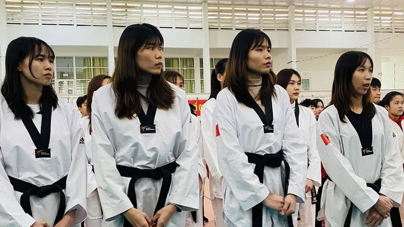 Tuyển taekwondo Việt Nam đã không thành công ở giải vòng loại Olympic nên không giành được suất chính thức dự Olympic Paris (Pháp) 2024 là điều đáng tiếc cho thể thao Việt Nam. Ảnh: MINH MINH