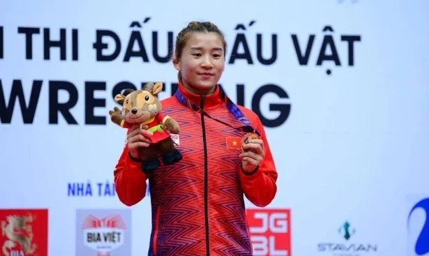 Nguyễn Thị Mỹ Trang là tuyển thủ thi đấu giải vòng loại Olympic cho đội tuyển vật Việt Nam. Ảnh: DŨNG PHƯƠNG